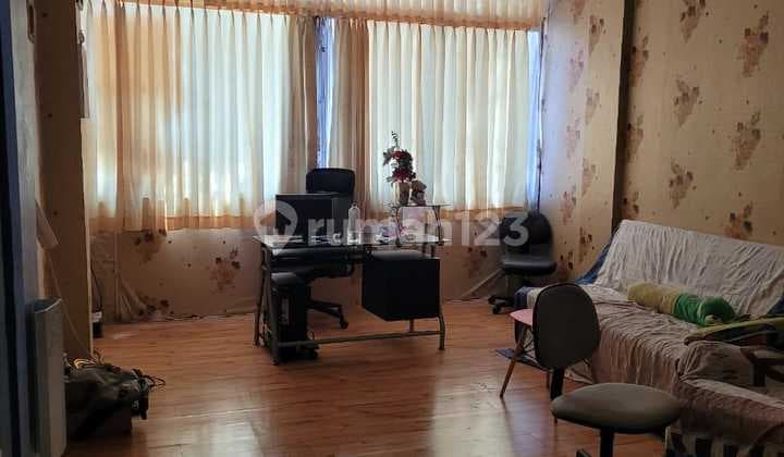 Ruko 3,5 Lantai di Mangga Besar, Jakarta Barat