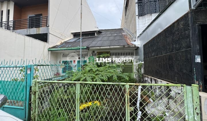 Dijual Tanah/ Rumah Tua Di Jalan Sabaruddin, Medan Area Sudah Shm - Sertifikat Hak Milik Luas 87 m²