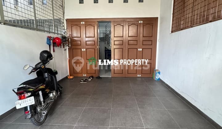 For Sale Shophouse on Karantina Street, Ready-to-Live-in Shophouse Fully Tiled, Well-Maintained Condition.