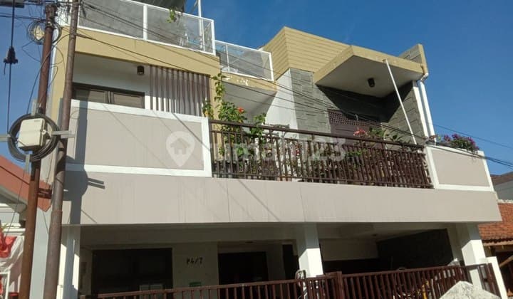 Rumah Tingkat Luas & Nyaman di Komplek Pharmindo Cimahi Selatan