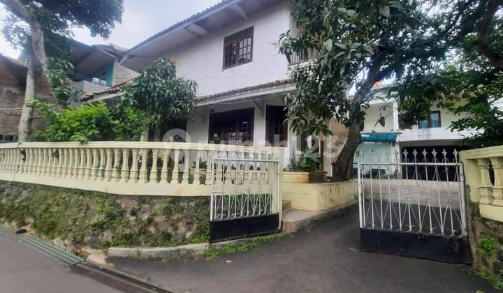 Rumah 2 Lantai dan Kost-Kostan 20 Kamar Dekat Unpad, Itb, Ipdn