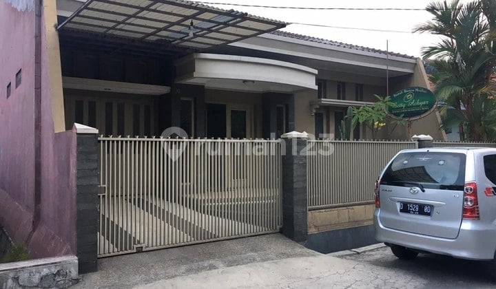 Rumah Semi Furnished Turangga Lokasi Strategis Pusat Kota Bandung