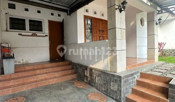 Price Drop! Minimalist Ready-to-Occupy House at Setiabudi Regency Bandung