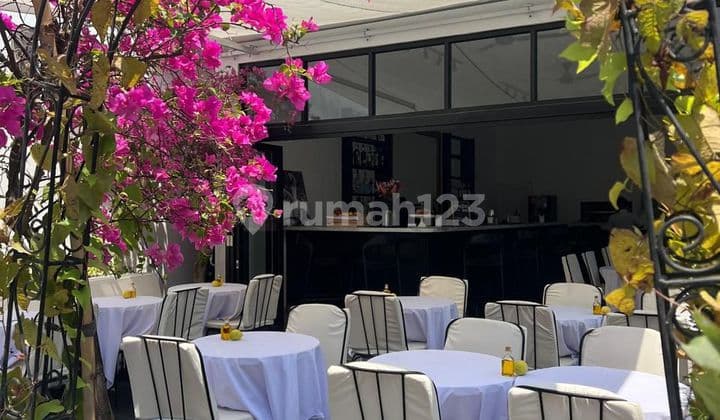 Strategic Location Restaurant Ready To Operate In Berawa Canggu