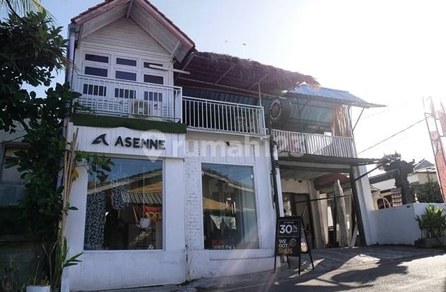Commercial Space Ex Resto 2 Lantai di Canggu