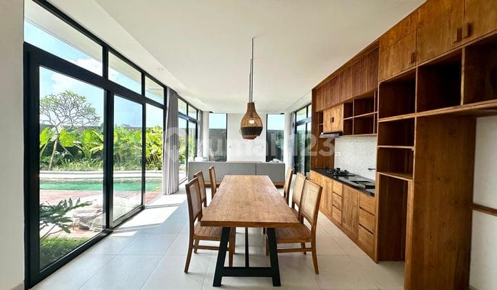For Sale Brand New Villa Modern Tropis Minimalis In Canggu