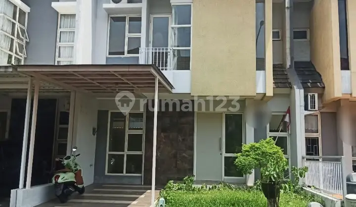 Dijual Cepat!! Butuh Uang! Rumah di Cluster Monte Farellagrand Wisata, Bekasi