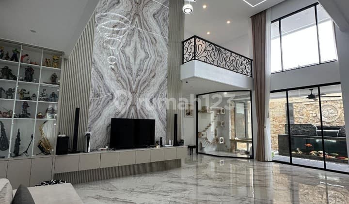For Sale Cheap!! Luxury Semi-Furnished House + 8-Door Boarding House in Bintaro, Pesanggrahan, South Jakarta