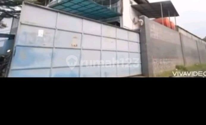 Dijual Pabrik Plastik Kondisi Masih Beroperasi