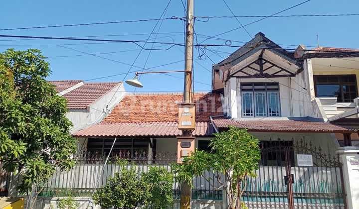 Dijual Rumah Rungkut Asri 1,5 Lantai Siap Huni