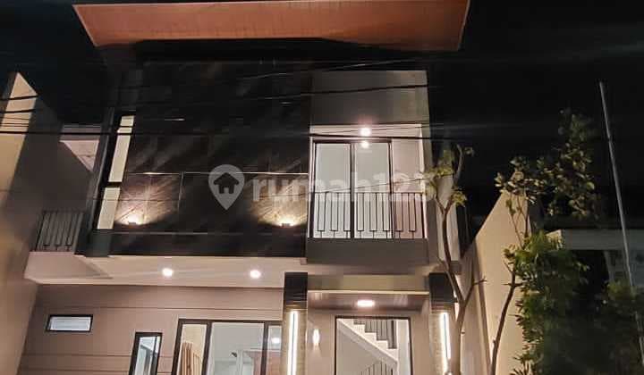 For Sale Gayungsari Barat Tropical Modern House
