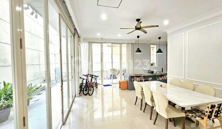 Dijual Rumah Pakuwon Indah The Mansion Siap Huni