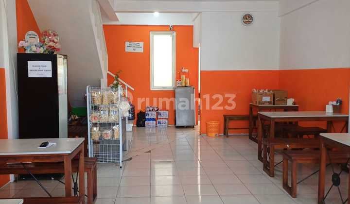 Dijual Ruko Komersial Pakuwon City Parkway 2 Lantai Dijual Ruko Komersial Pakuwon City Parkway 2 Lantai