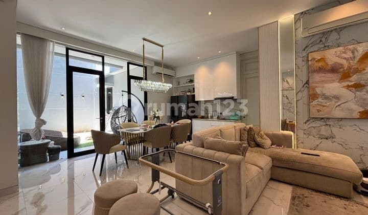 For Sale 2-Side Modern Minimalist House Pakuwon City Aruba Villa