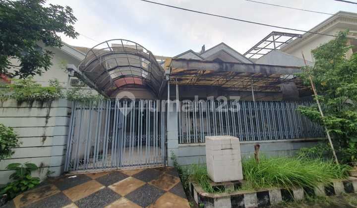 Dijual Rumah Hitung Tanah Dharmahusada Indah
