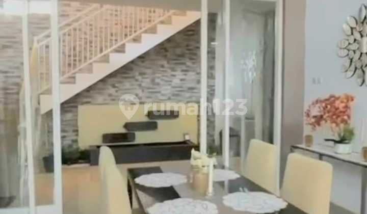 Dijual Rumah Babatan Pantai Minimalis Full Furnish Siap Huni