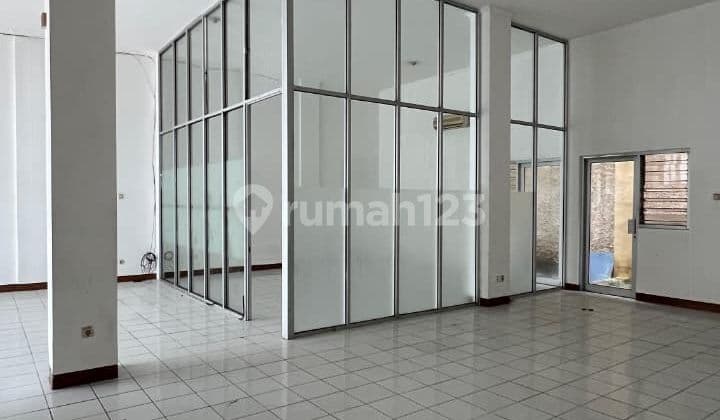 Disewakan !! Ruko Gandeng 3 Unit - Ruko Diamond