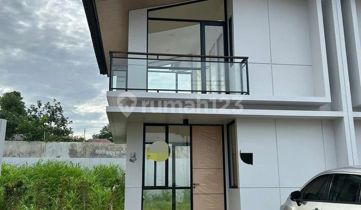 Disewakan Rumah Cendana Cove Lippo Karawaci