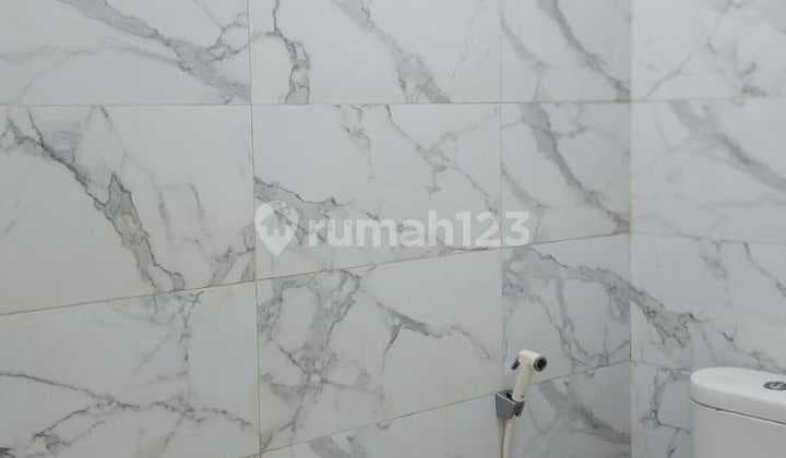 Dijual Rumah Nusaloka 14.6 Bsd Tangerang Selatan
