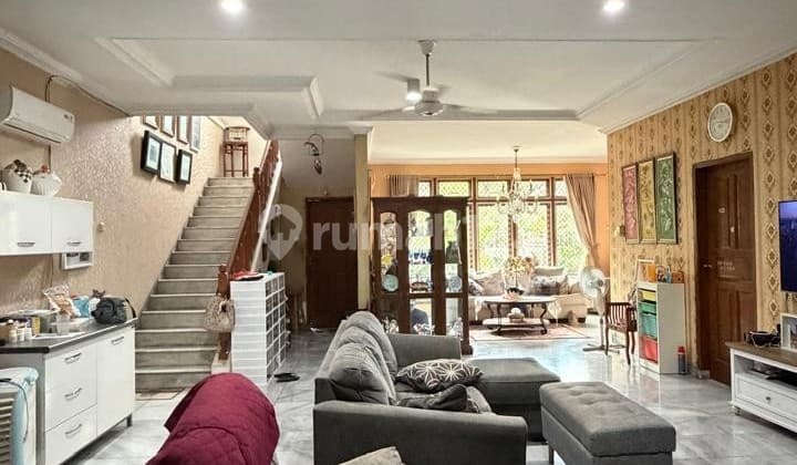 Sangat Murah & Siap Huni! Rumah Cantik 2 Lantai Siap Huni dan Termurah di Bintaro Sektor 3 - Termurah, Luas, SHM (Sp 1047)