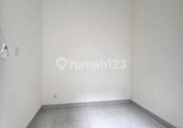 Siap Huni & Rumah Baru! Rumah Baru 2 Lantai Siap Huni di Area Bintaro - Dekat Stasiun (Sp 1026)