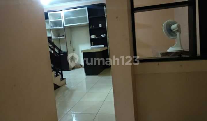Sangat Murah & Lokasi Strategis! Rumah Cantik Depan Fasum di Bintaro Sektor 3 - Bebas Banjir & Lokasi Strategis (Sp 0092)