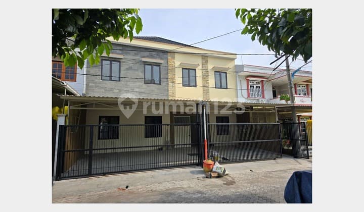 Rumah Kos Lokasi Strategis Dekat Kampus dan Kegiatan Kantor, Cocok Untuk Kos di Siwalankerto, Surabaya