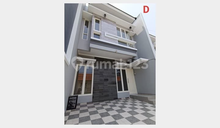 Rumah Gress Minimalis, Strategis di Jemursari dekat Rungkut, Surabaya