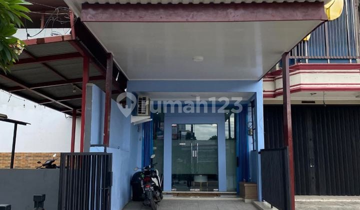 Ruko Baru Renovasi Lokasi Strategis Pinggir Jalan Kalimalang di Pondok Kelapa Jakarta Timur