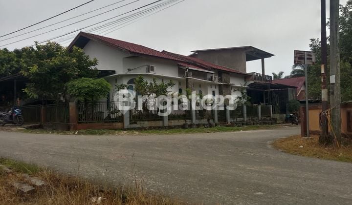 rumah besar rapi dijual jalan silkar penajam Paser utara