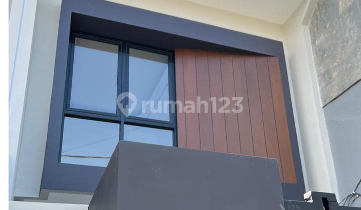 Rumah Manukan Baru Gress 2 Jejer Jual Hanya Sisa 1 Unit Saja