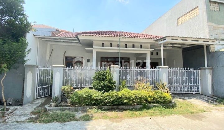 Rumah Luas 154 M² Semi Furnish di Tytyan Kencana, Bekasi Utara