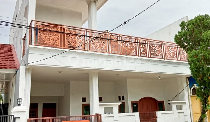 Disewakan Rumah 4 Br Dekat Summarecon Bekasi Di Tytyan Kencana