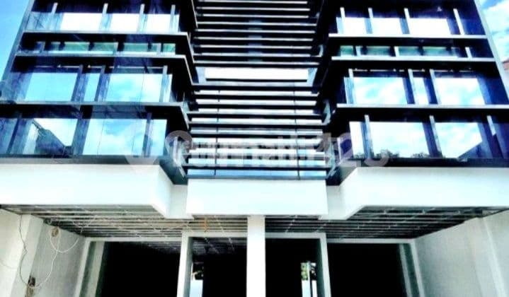 Gedung Kembar 5 Lantai, Parkir Luas Di Kawasan Utan Kayu, Jaktim