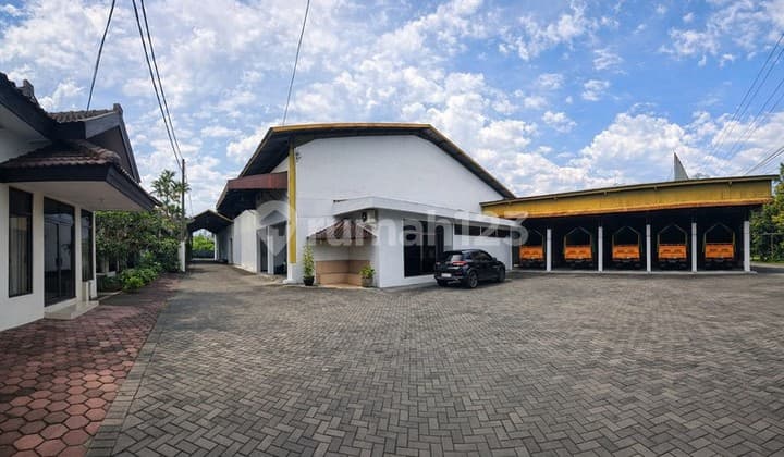 Dijual/Disewakan Gudang Strategis & Kantor Luas di Banguntapan