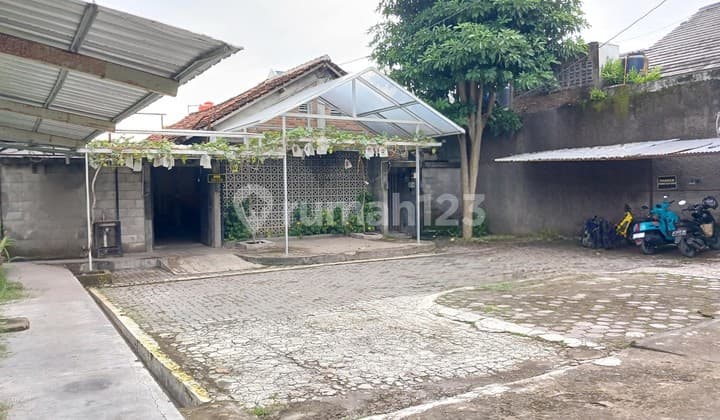 Tanah & Bangunan Lokasi Strategis di Yogyakarta.