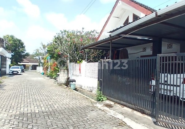 Hunian Nyaman di Jalan Kaliurang KM 7, Dekat Kampus Ugm.