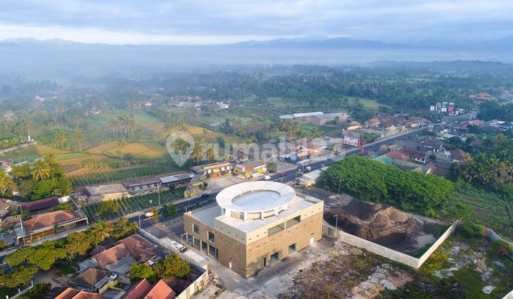 Mini Mall di Jl. Magelang - Jogja KM 14.