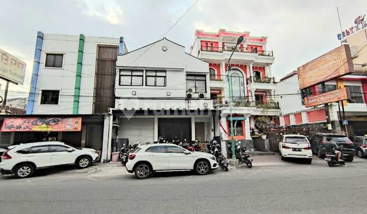2-Storey Shop House in the Center of Bustling Jl. Prof. Yohannes, Near UGM