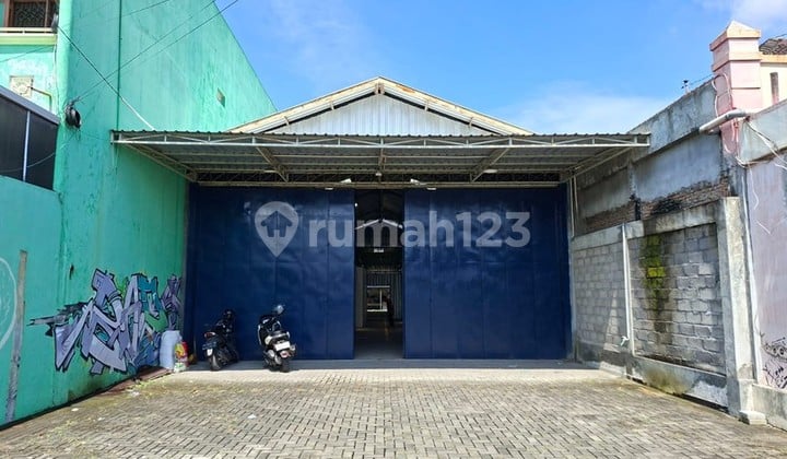 Gudang di Jalan Imogiri Barat Dekat Ring Road, Sewon, Bantul..