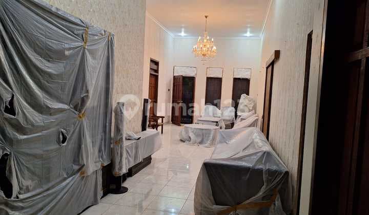 Rumah Rungkut Asri Timur Full Furnish