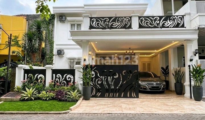 Rumah Mewah2 Lantai 6 Kamar Furnished di Wika