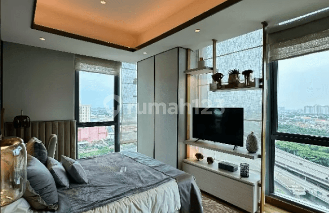 Apartment 2 BR Holland Village Jakarta Bagus Unfurnished 109sqm