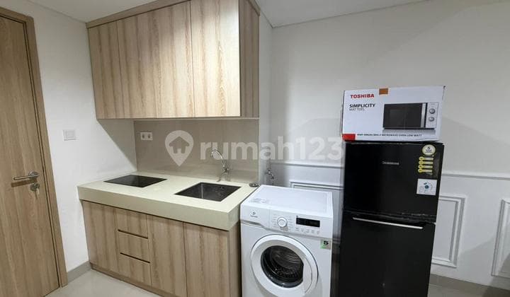Apartment for Rent in Bintaro 2 Bedrooms 1 Bathroom Pool View