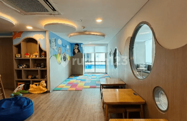 Apartment 2 BR Holland Village Jakarta Bagus Unfurnished 109sqm