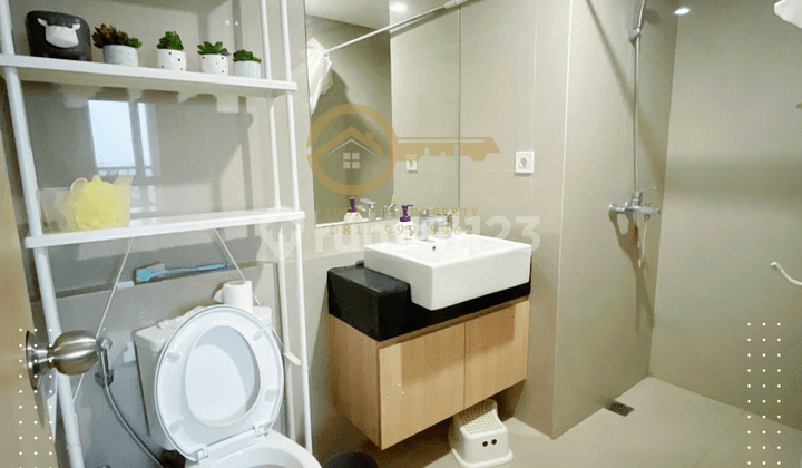 Sewa Apartemen Embarcadero 2 Kamar Tidur Furnished