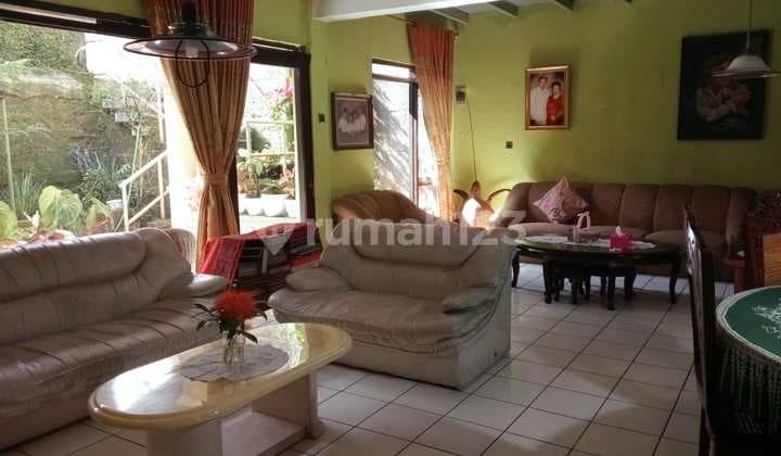 Dijual Rumah 2 Lantai Siap Huni Minimalis Lokasi di Mainroad Dago Atas Bandung