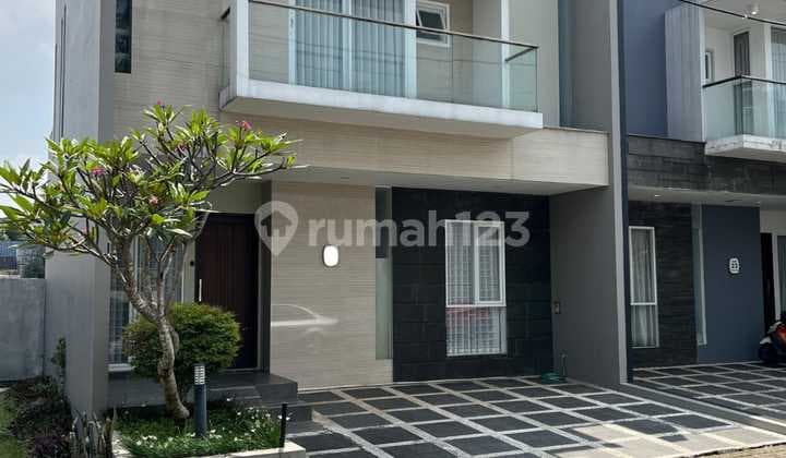 Dijual Rumah Modern Siap Huni Minimalis Lokasi Strategis di Sukahaji Bandung