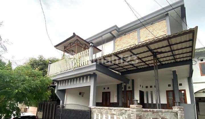 Dijual Rumah Impian 2 Lantai Siap Huni Lokasi di Sariwangi Bandung