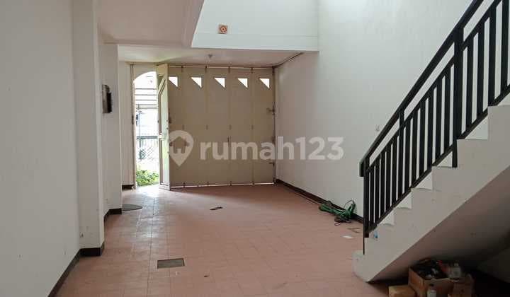 Dijual Cepat Harga NJOP Rumah Nyaman Siap Huni Cocok Untuk Kost2an Lokasi di Cibogo Sayap Surya sumantri Bandung